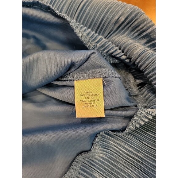 Christopher & Banks Womens Sleeveless Tiered Blue Metallic Tank Top Size Med - Picture 5 of 11